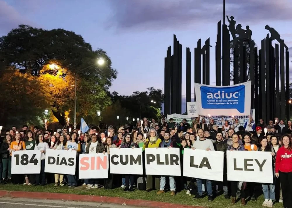 Marcha Federal Universitaria by Adiuc