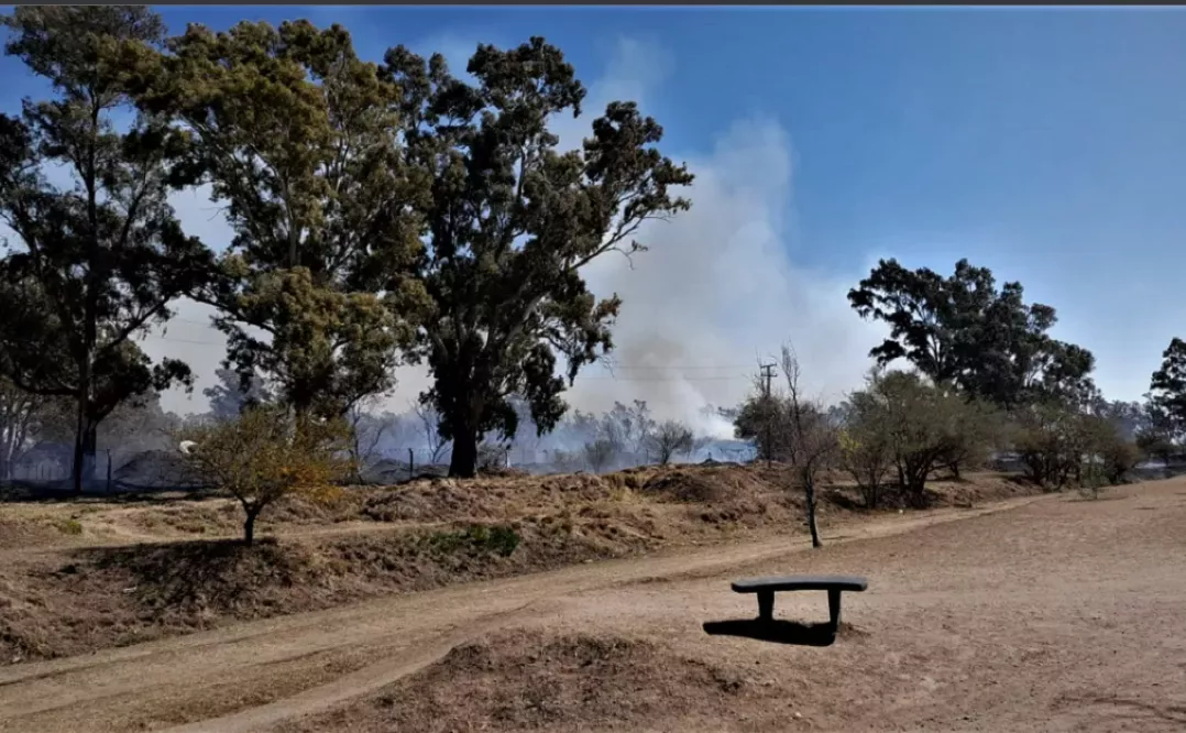 Incendio Fábrica Militar by Tercer Río Noticias