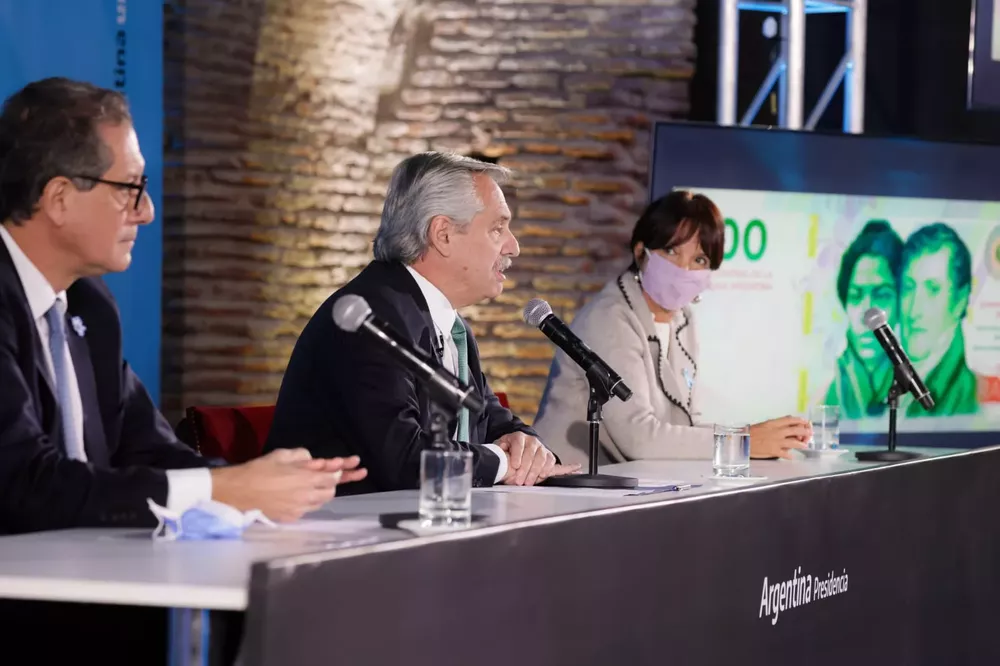 lanzamiento de billetes - Casa de Gobierno