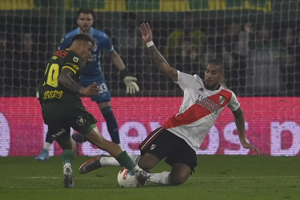 Defensa y Justicia River (Twitter River)