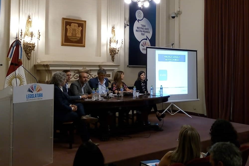 reunion de comisión presupuesto