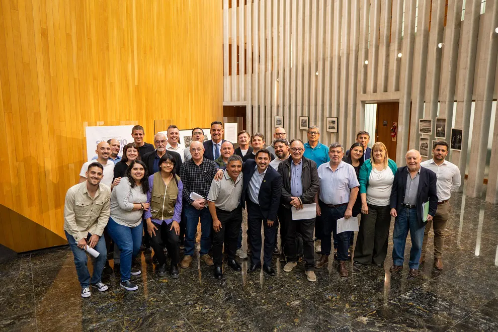 Aprobación Ley hábitat y vivienda cooperativas y mutuales (Legislatura de Córdoba)
