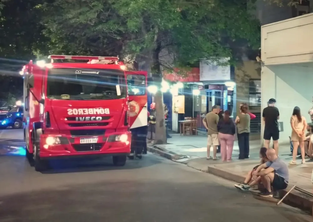 Incendio en local gastronómico céntrico (Policía)