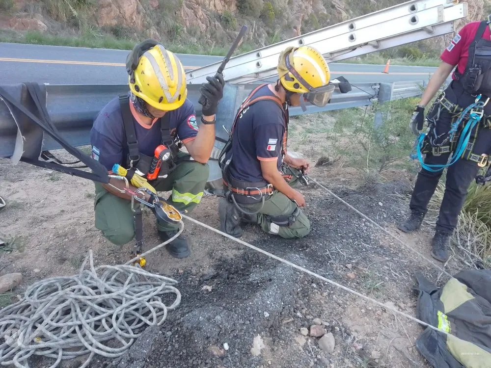 Rescate de persona fallecida en el Camino a las Altas Cumbres (Policía)