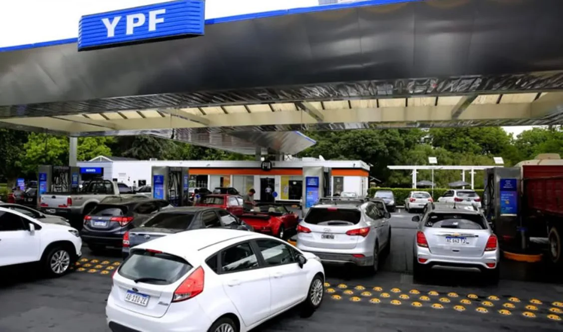 Estac Servicio YPF by Surtidores