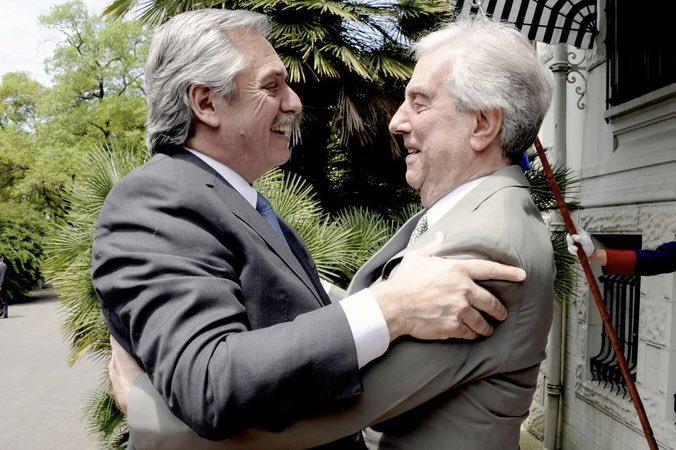 Alberto Fernández y Tabaré Vázquez by gentileza