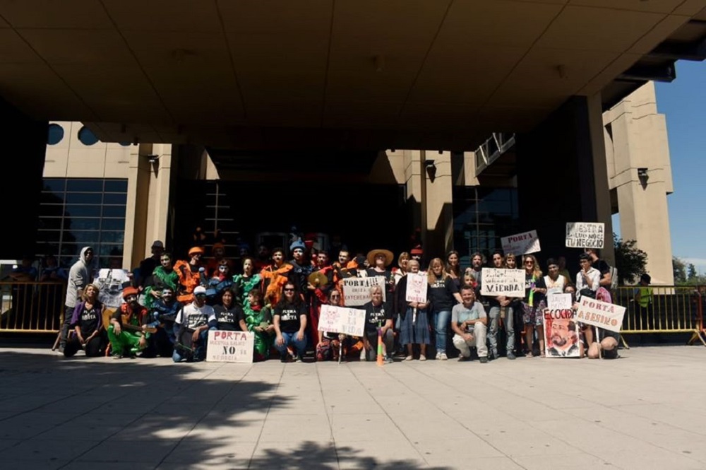vecinos protestta porta tribunales federales