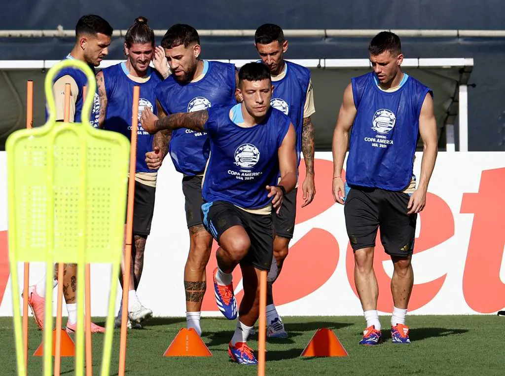 Entrenamiento del conjunto nacional en Miami. Foto: NA