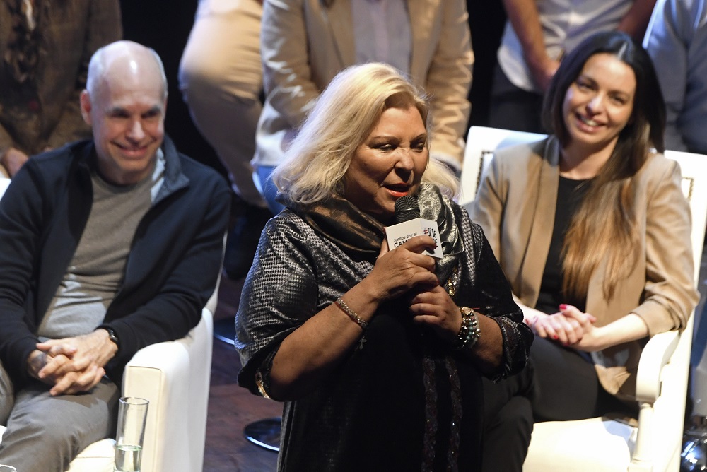 Elisa Carrió prensa ARI
