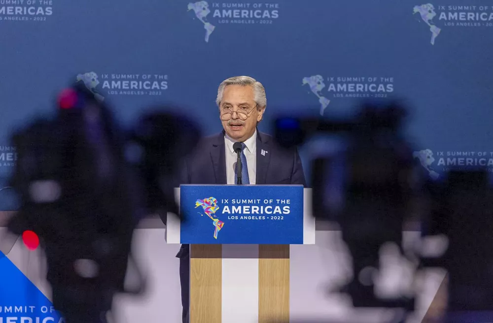 Fernández Cumbre de las Américas 2022 by na