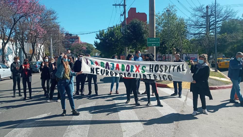 trabajadores de la salud abrazan Neuro by UTS