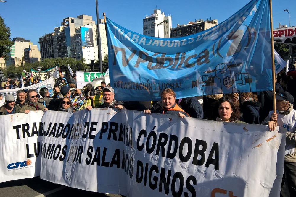 marcha de trabajadores de prensa by gentileza