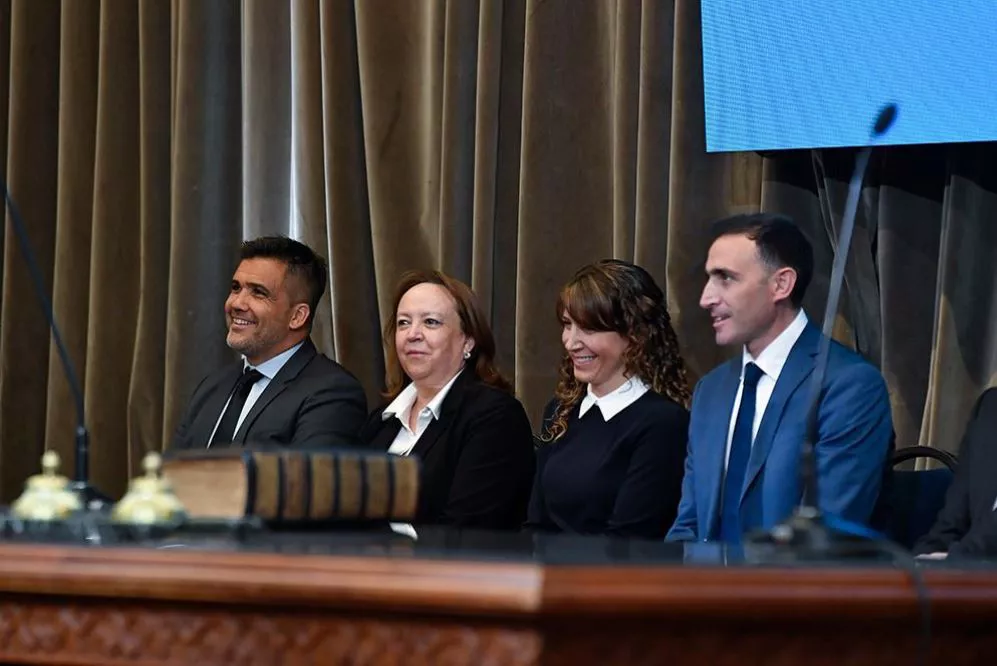 Nuevos ministros by prensa.cba