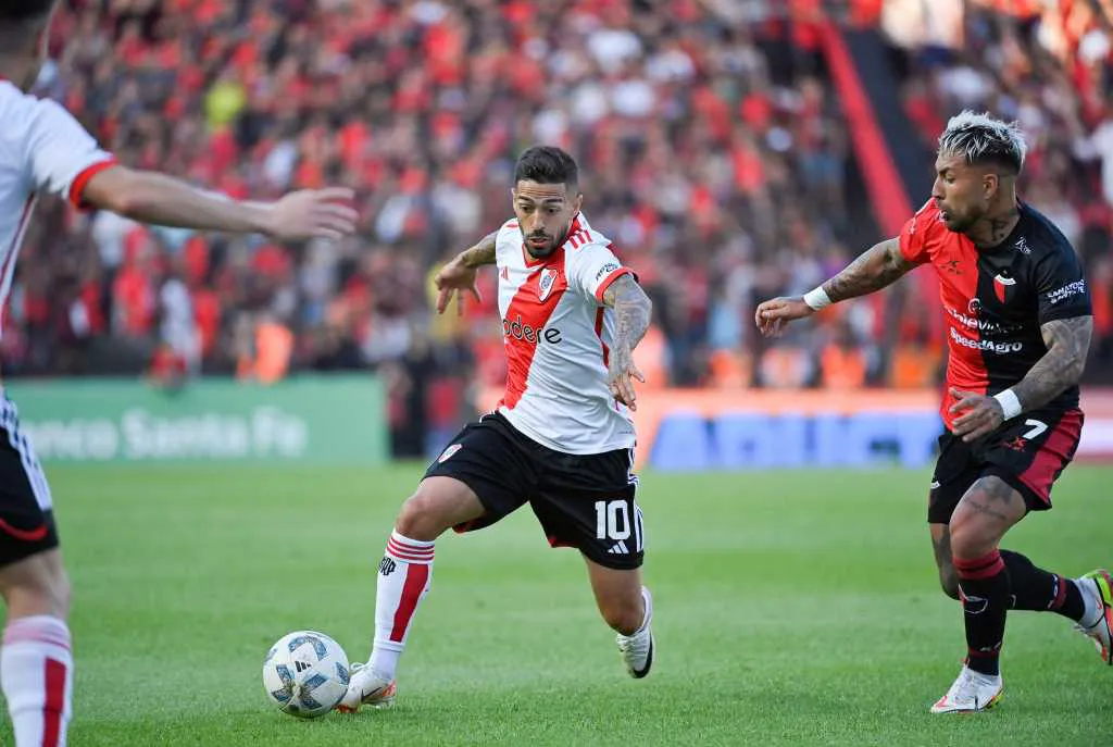 Colón vs River by NA}