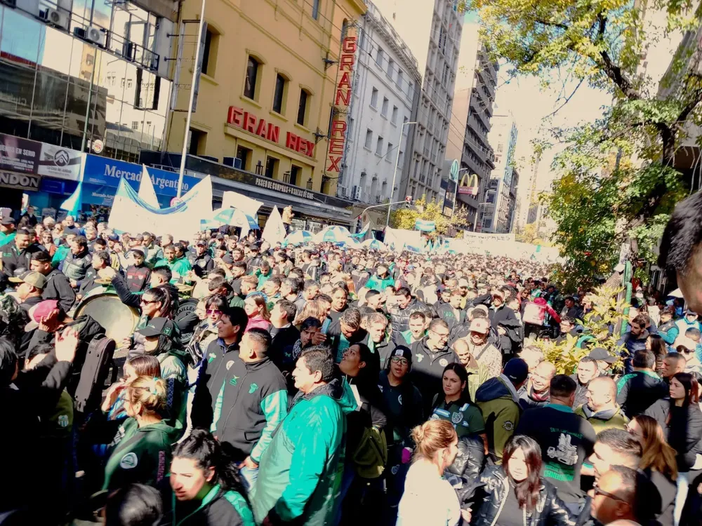 Marcha en Córdoba por el paro nacional (CGT Córdoba) 2