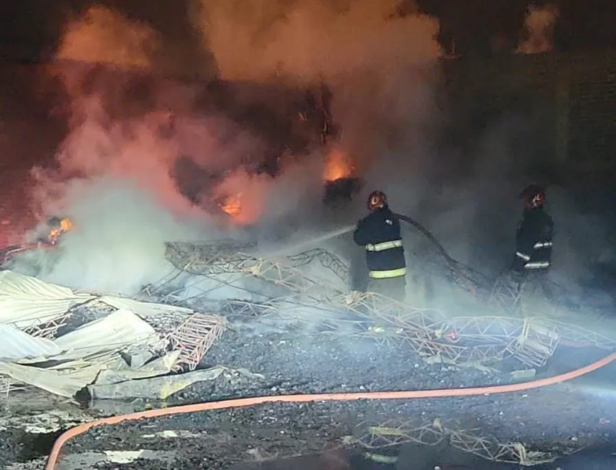 Incendio barrio San Jorge  by Prensa Policía