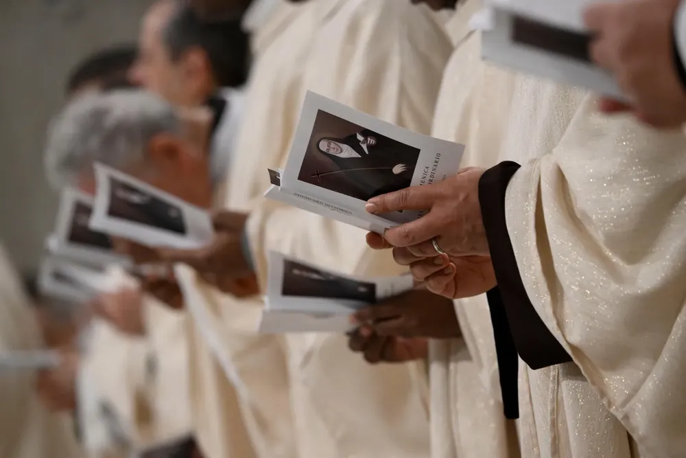 11-02-2024_el_papa_francisco_preside_la (1)