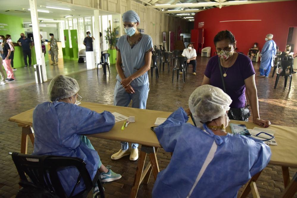 LMDIARIO.COM.AR FOTO VILLA MARIA VACUNA SALUD