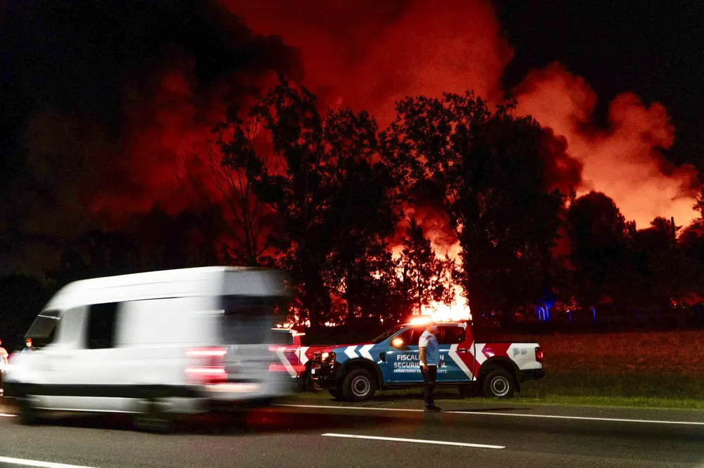 Incendio en Ezeiza (NA)