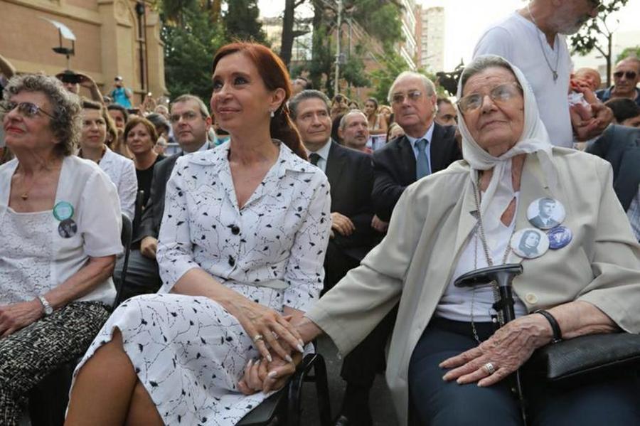 CRISTINA MADRES DE PLAZA DE MAYO