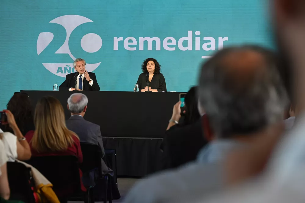 programa remediar alberto fernandez carla vizzotti by telam