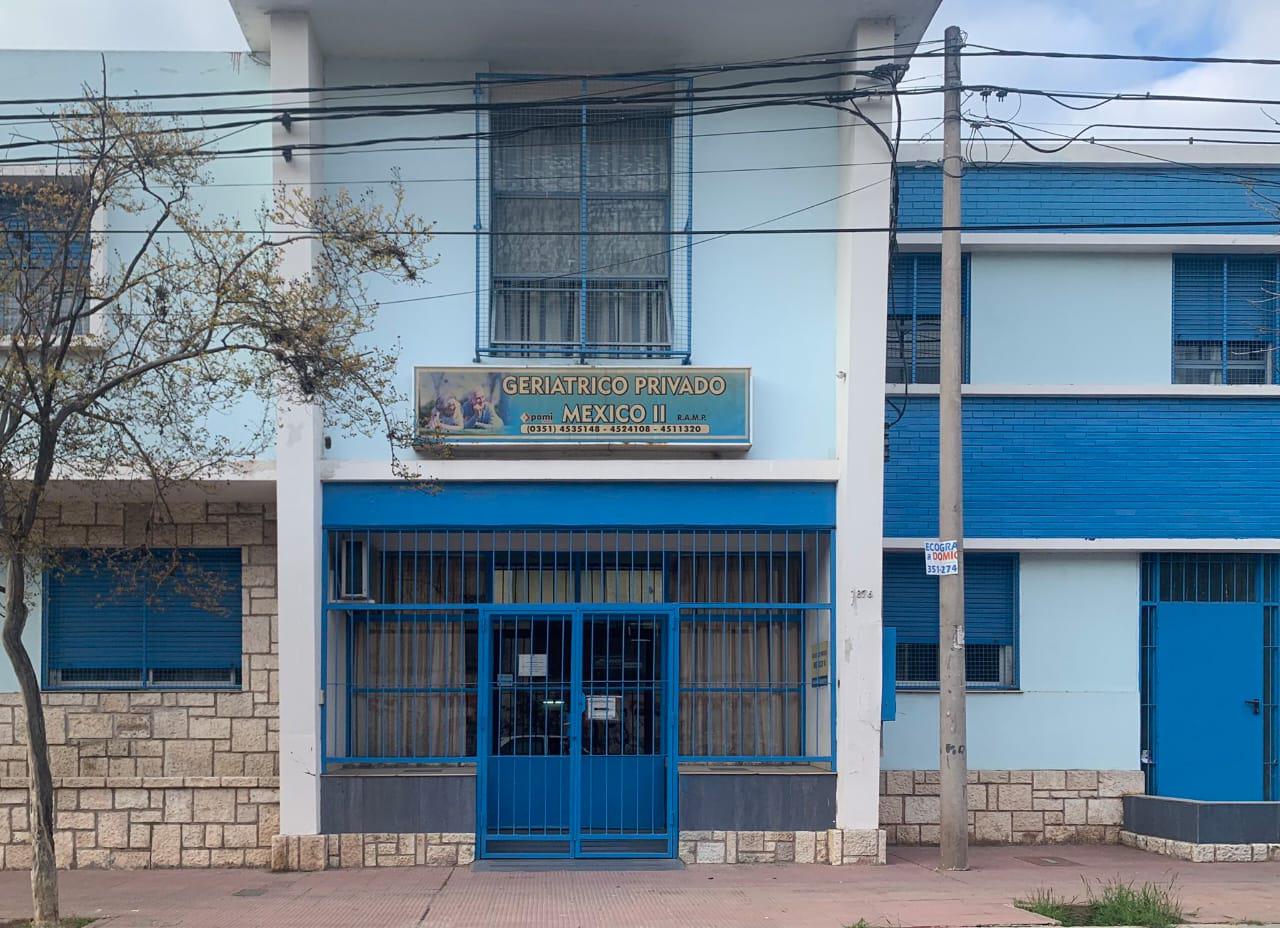 Geriátrico barrio Pueyrredón by @jpviolaok