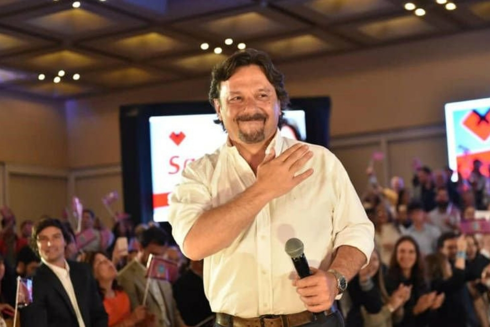 Gustavo Saenz Gentileza
