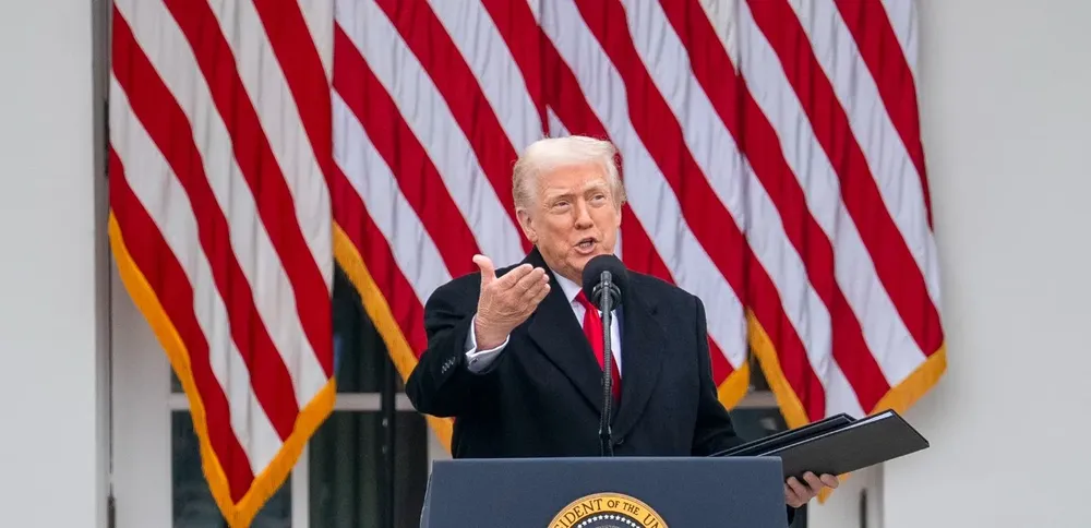 Trump by na