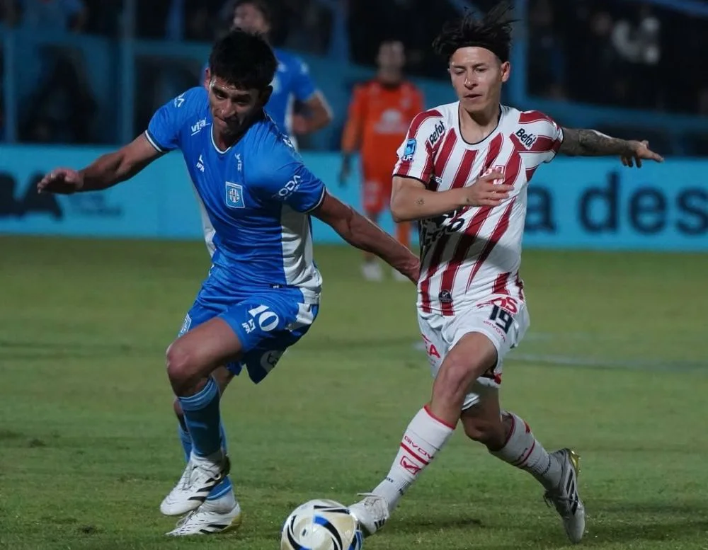 Institut vs Estud RC by IACC