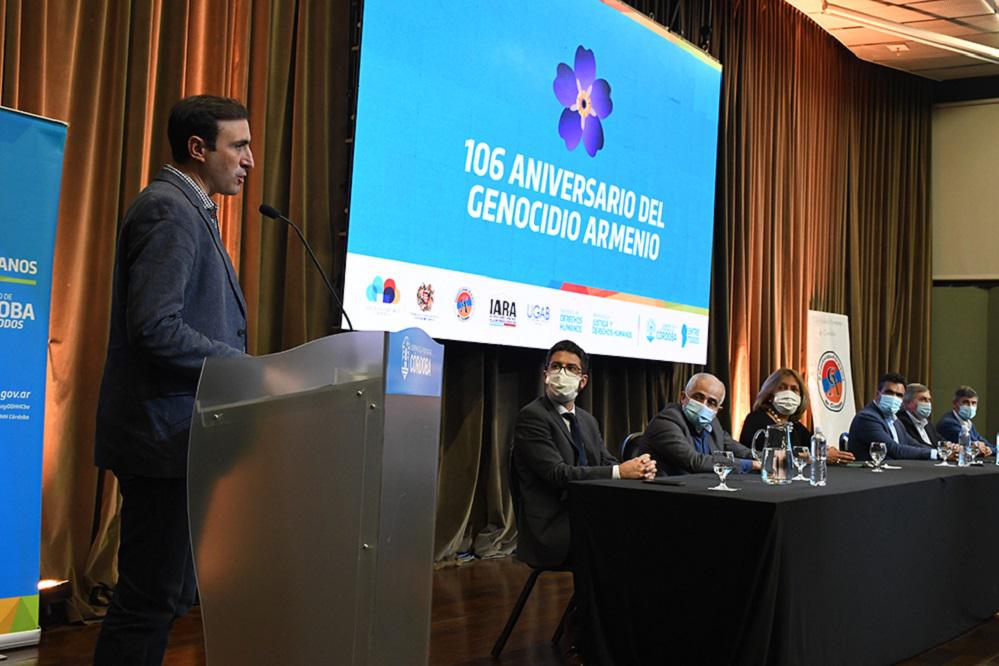 Lopez acuerdo genocidio armenio