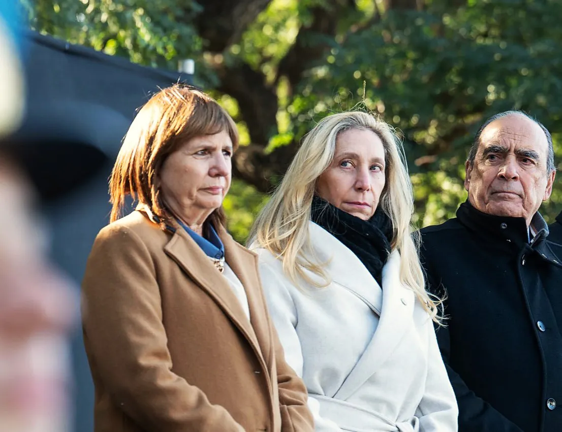 Patricia Bullrich y Karina Milei (NA)