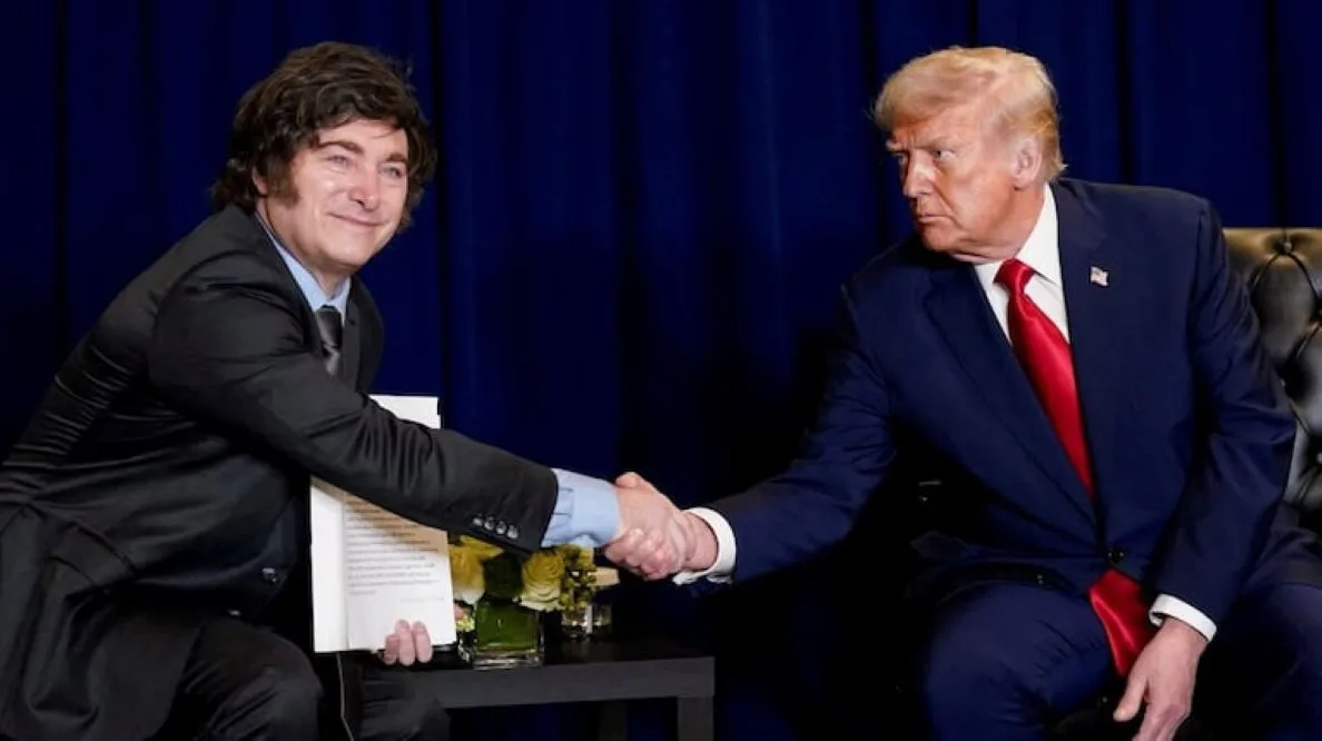 Milei y Trump red X