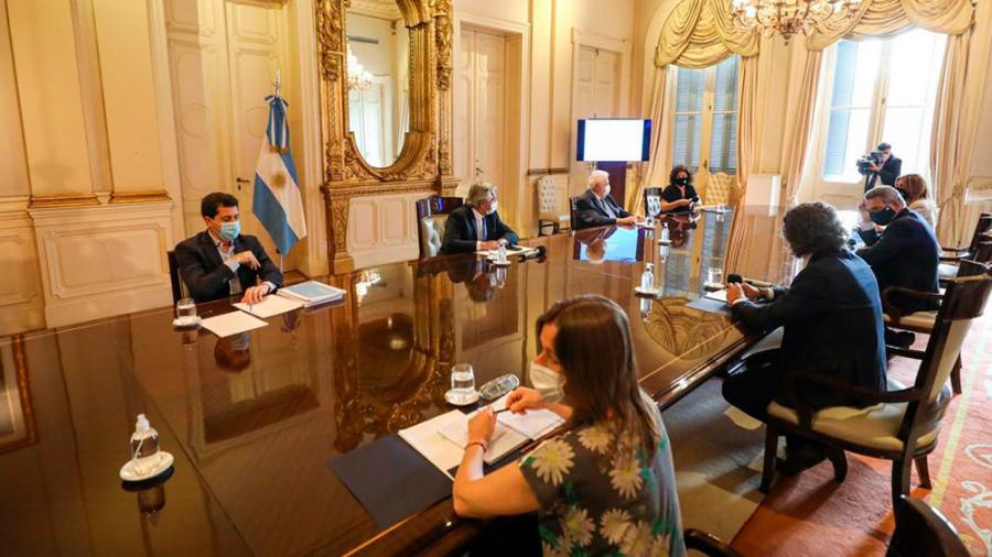 Alberto Comité de Vacunación Télam