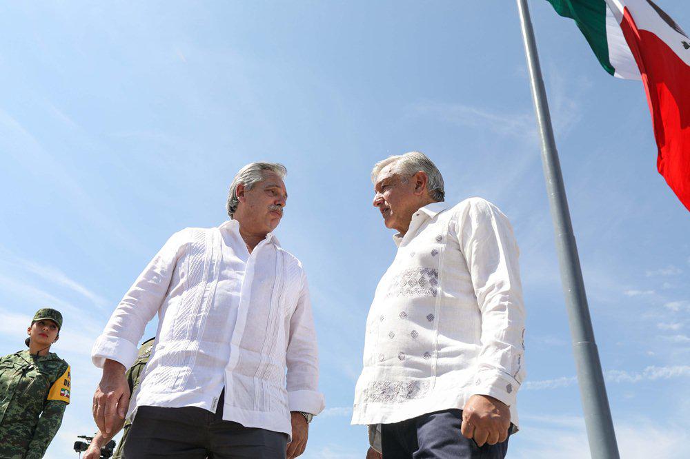 Lopez Obrador y Alberto by Télam