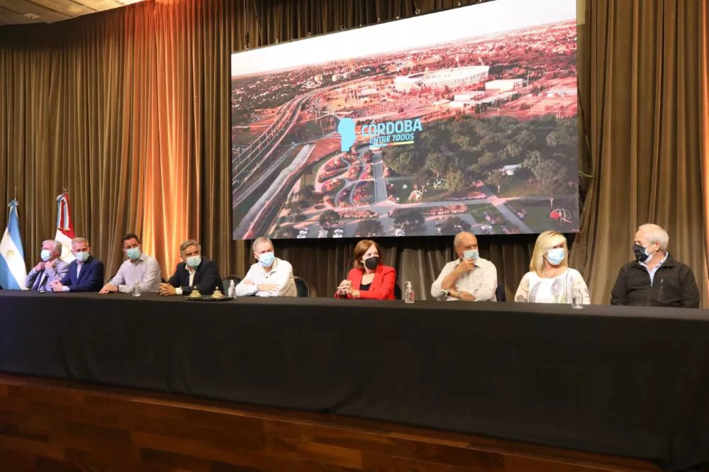 Schiaretti parque Bustos by prensa Gobierno
