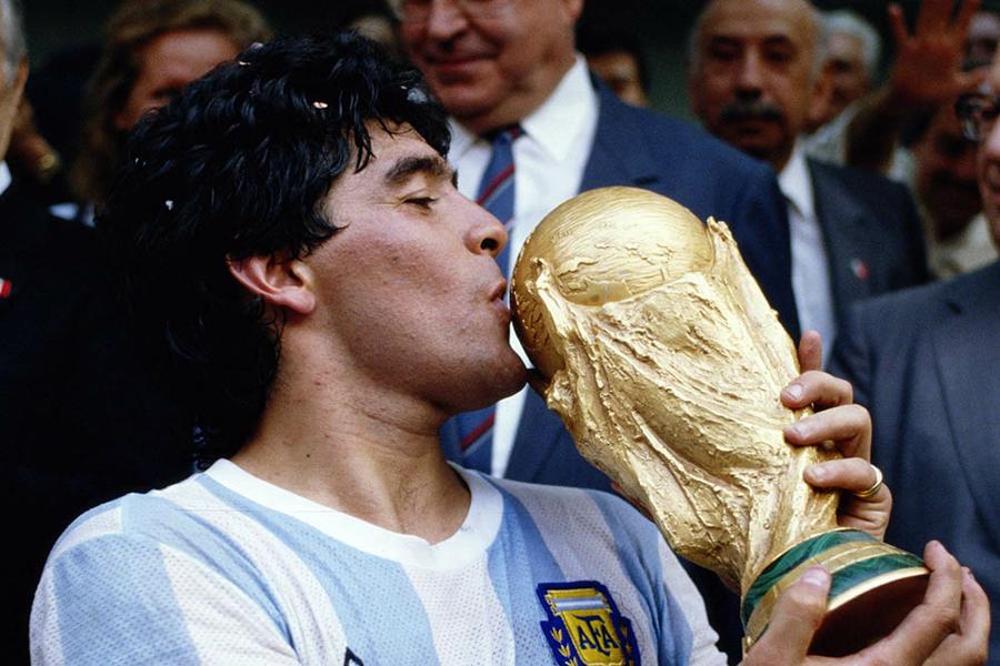 Diego-Maradona-1986