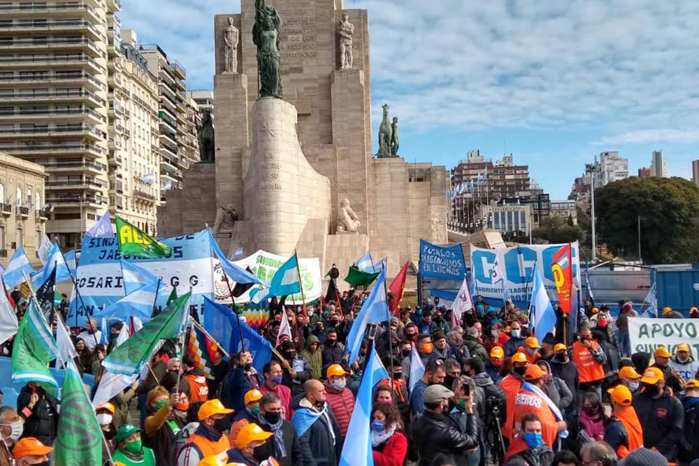 Caravana apoyo expropiacion Vicentin