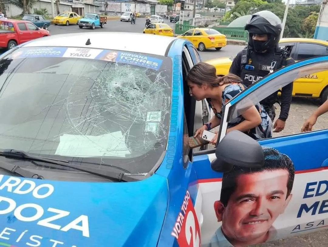 Atentado a Estefany Puente en Ecuador (foto gentileza)