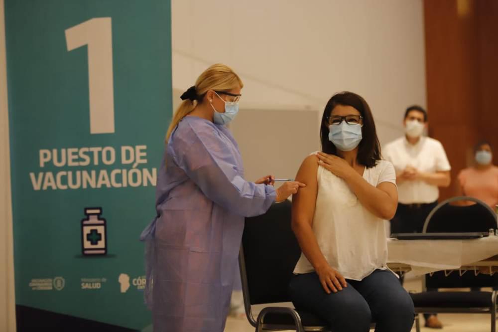 Vacunación Córdoba by prensa Gobierno