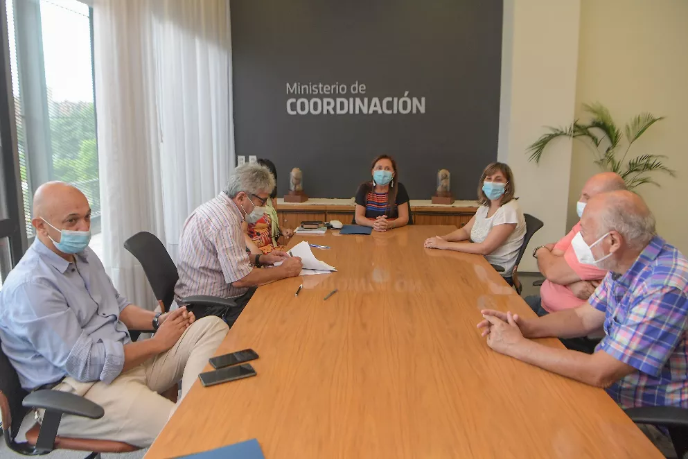 Acuerdo salarial en Provincia by prensa.cba