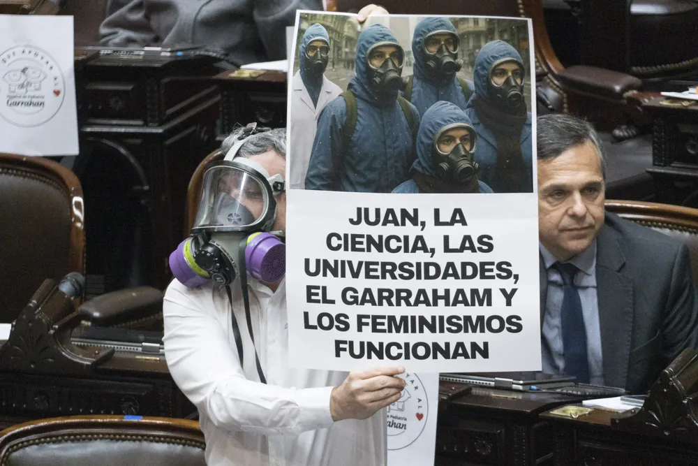 Diputados Estebán Paulón by Claudio Frnchi/ NA
