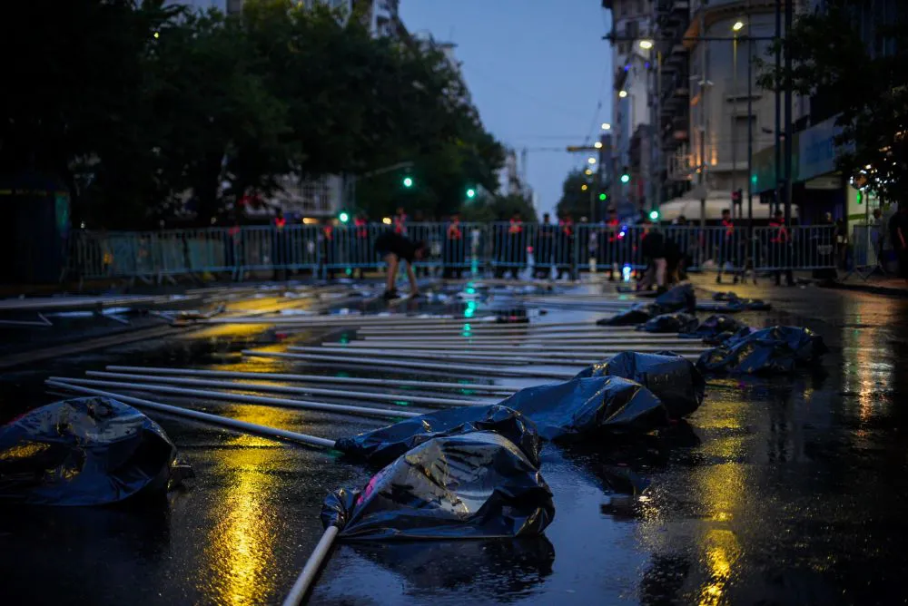 Marcha de la Gorra 5 by Maimiliano Diana