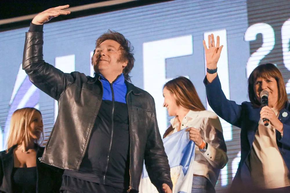 Patricia Bullrich con Javier Milei (NA) 2