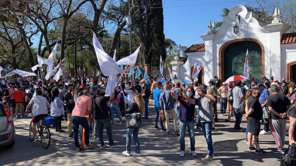 marcha oficialista en Olivos by NA