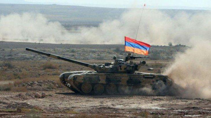 Armenia y Azerbaiyán by gentileza