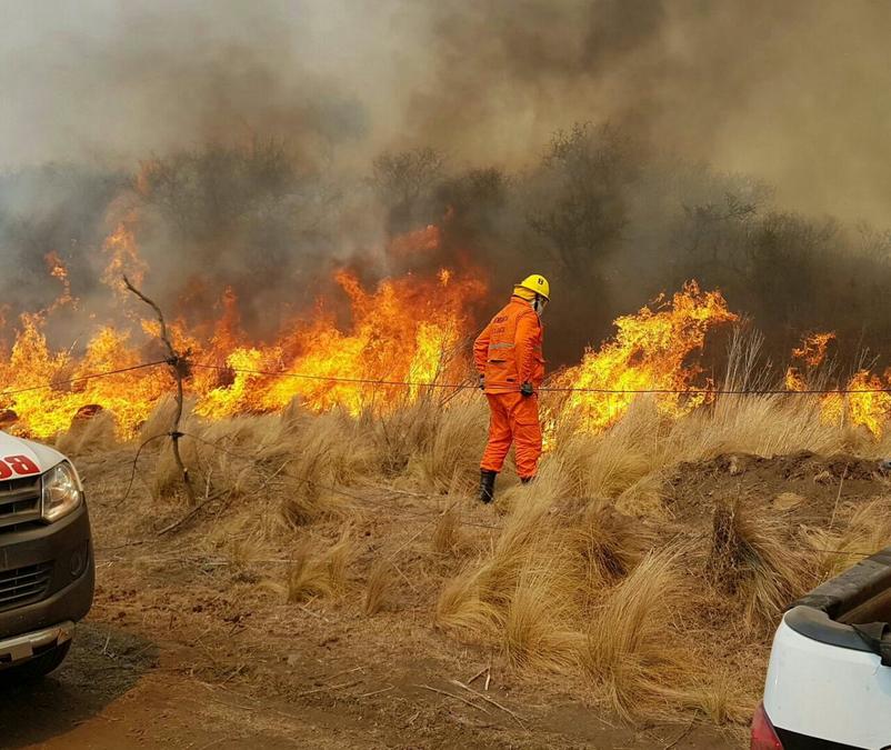 Incendio Sierras Punilla by @Fuegocba