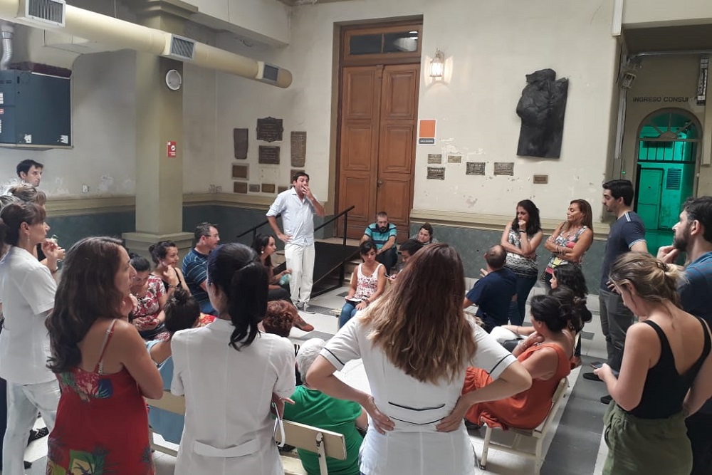 asamblea Neuro by Gerardo Fornassero