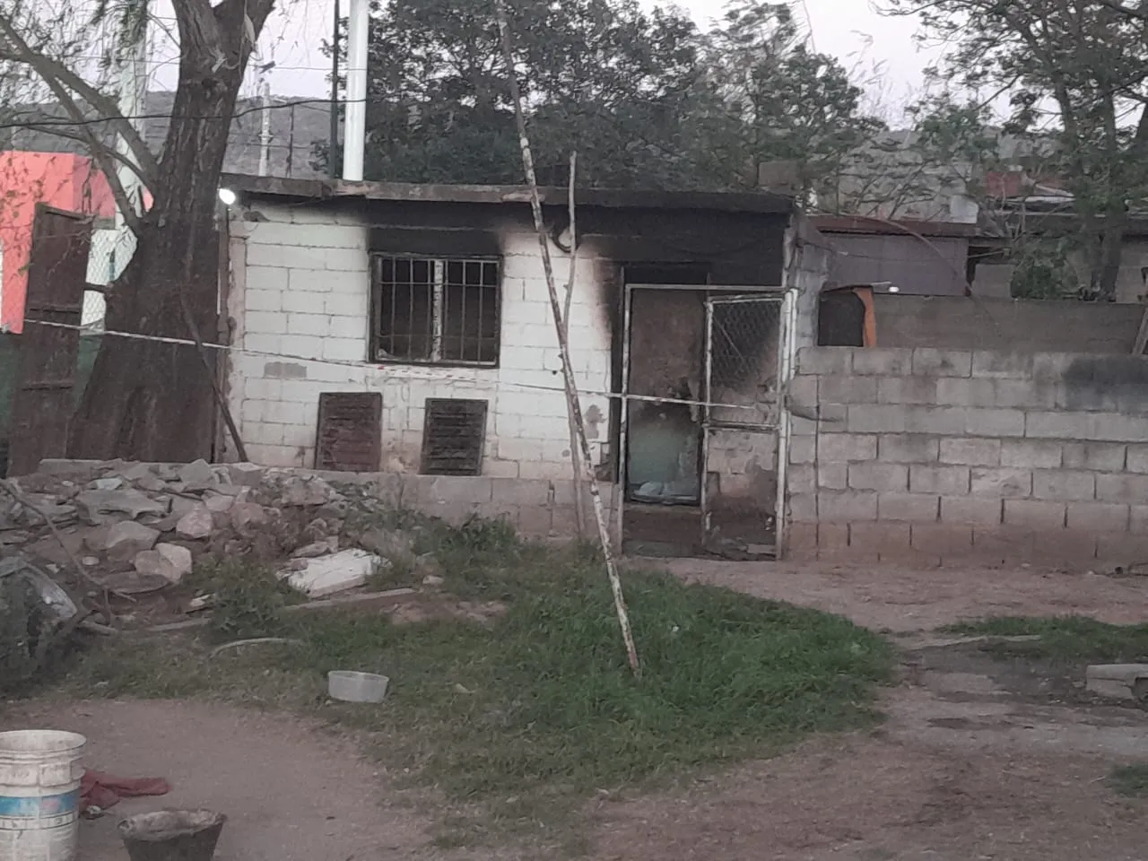 Incendio fatal en La Calera (Gentileza Twitter Alejandro Pozo)
