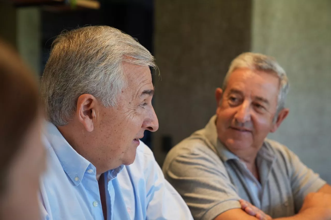 gerardo morales y julio cobos Tw de Morales