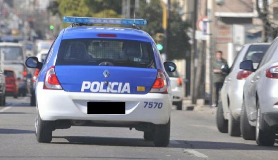Policía